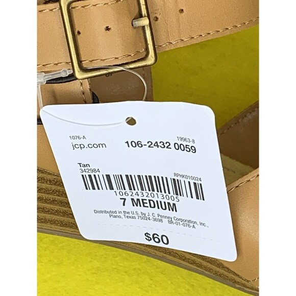 St. John's Bay Womens Nevin Wedge Sandals Tan Color Size 7 Med 1.5 Wedge Heel - Picture 6 of 16